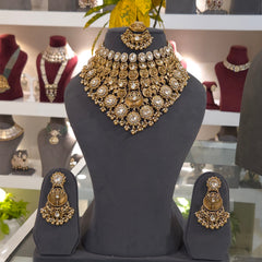 Niharika antique gold polished set