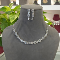 Dazy Ad necklace set