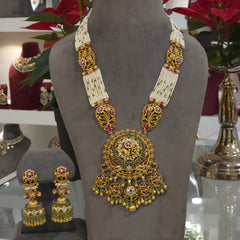 Nimrata polki necklace set