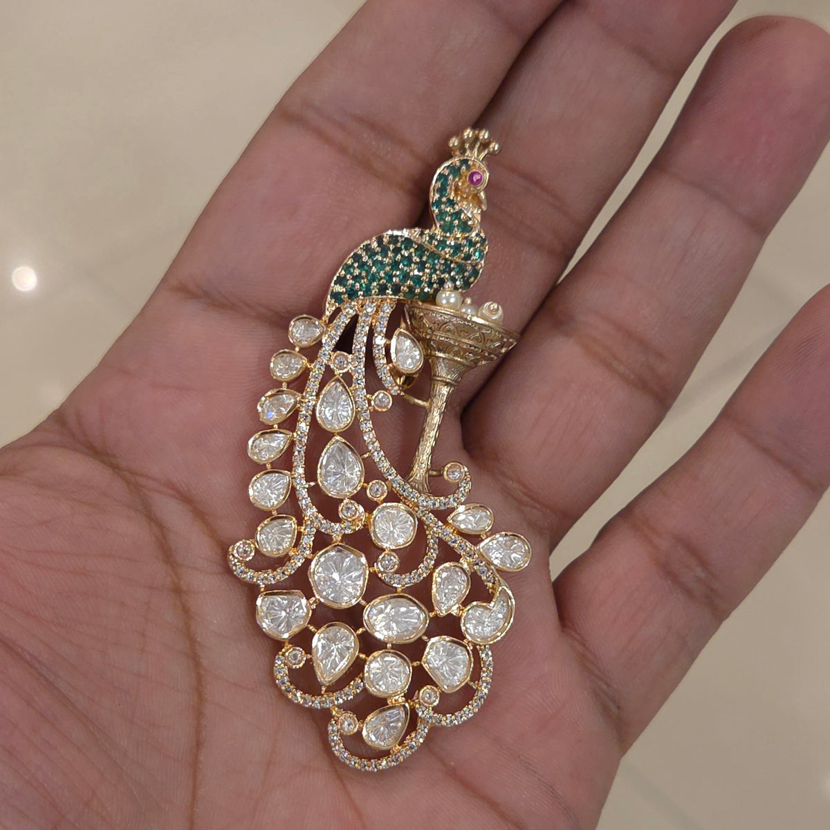 Neelkanth polki brooch