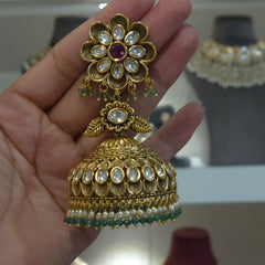 Kadamri polki jhumka