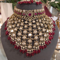 Kavneet victorian polki bridal set