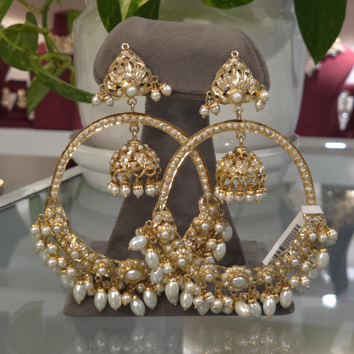 Veena jadau earrings