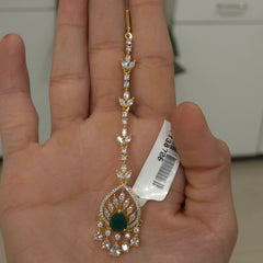 Parul Ad maangtika with green doublet stone