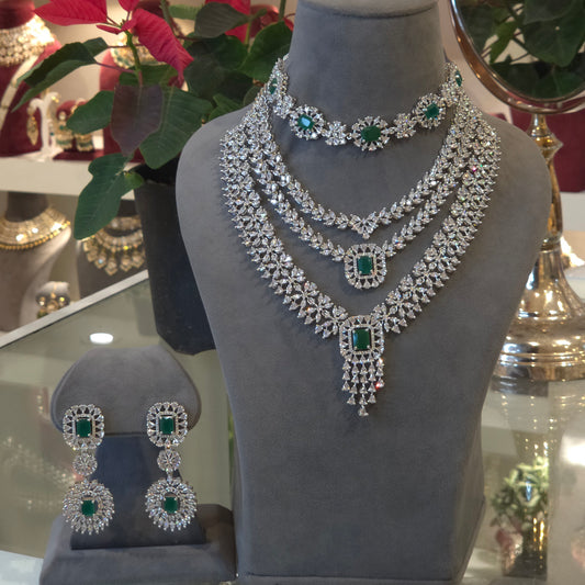 Ivy Ad necklace set