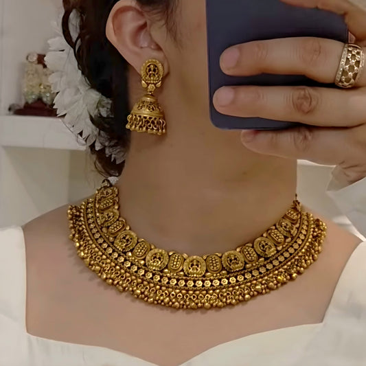 Lakshmi Antique Necklece Set