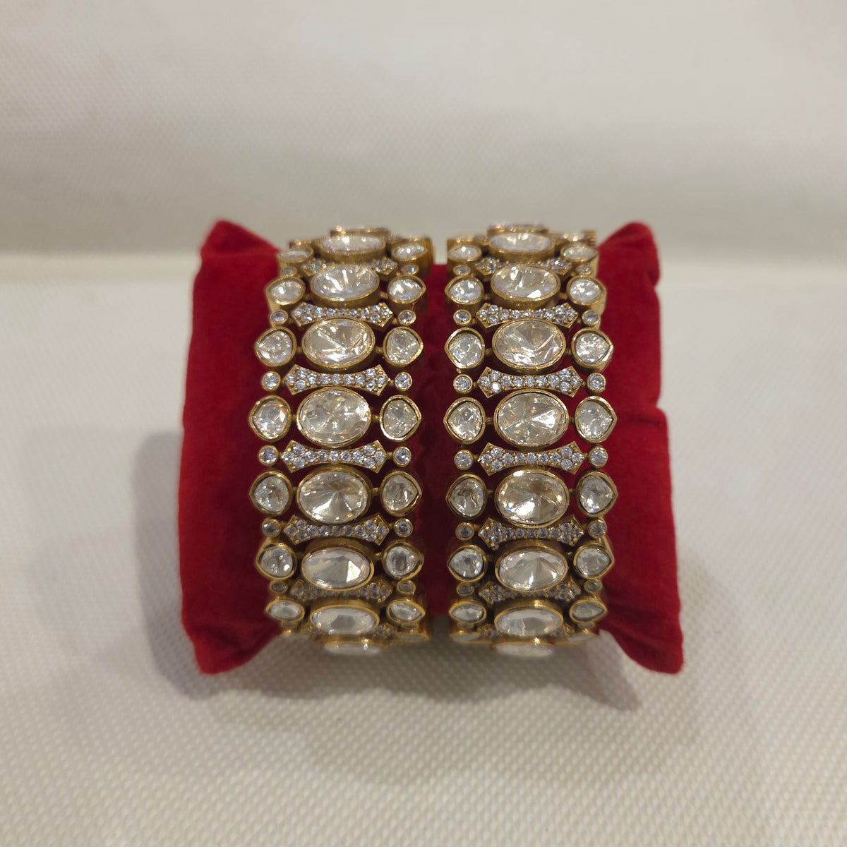 Megha moissanite polki bangle