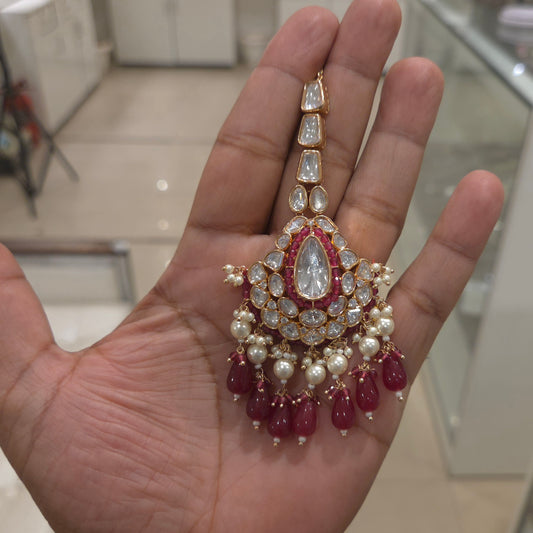 Shruti Polki Maangtikka