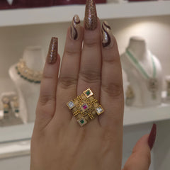 Naimat golden sroski ring
