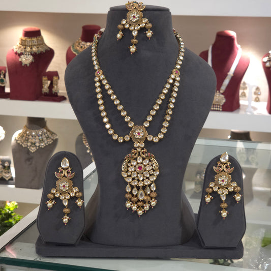 Menka antique gold plated kundan set