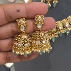 Nalini Antique gold set