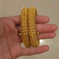 Yashvi Antique gold bangles