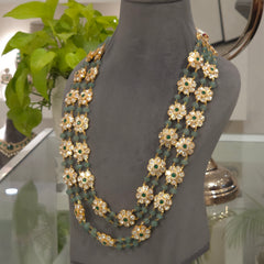 Nivedita moissanite polki set .