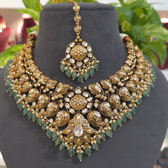 Naveli Antique gold set