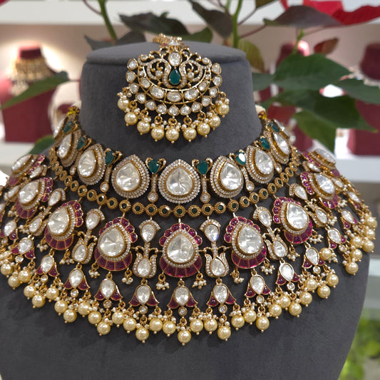 Neelofar polki necklace set