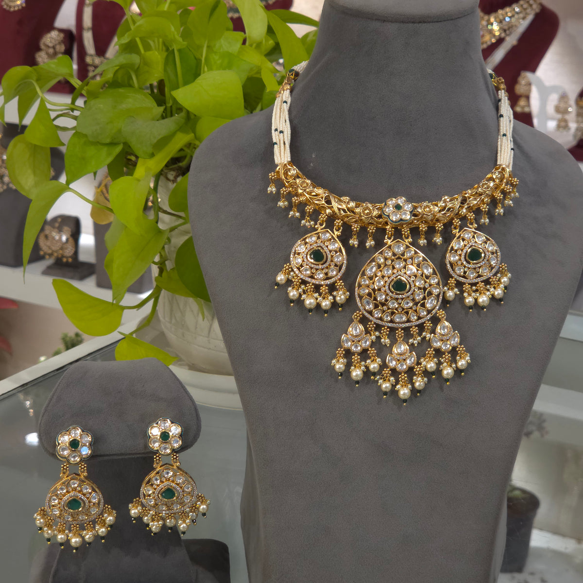 Namrata antique polki set