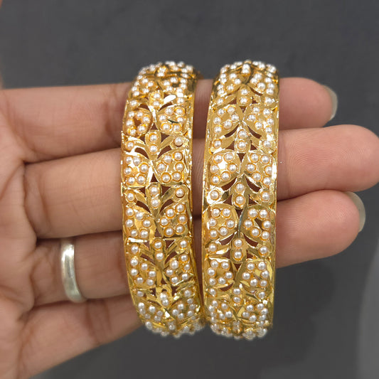 Girisha jadau bangles