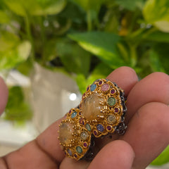 Veeni sabya studs