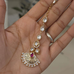 Shivani polki maangtikka