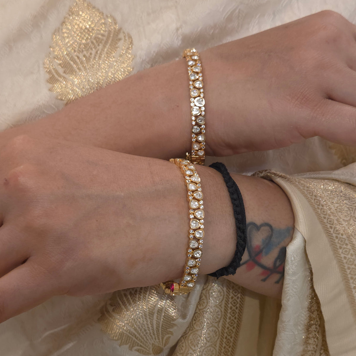 Avneet moissanite polki bangle