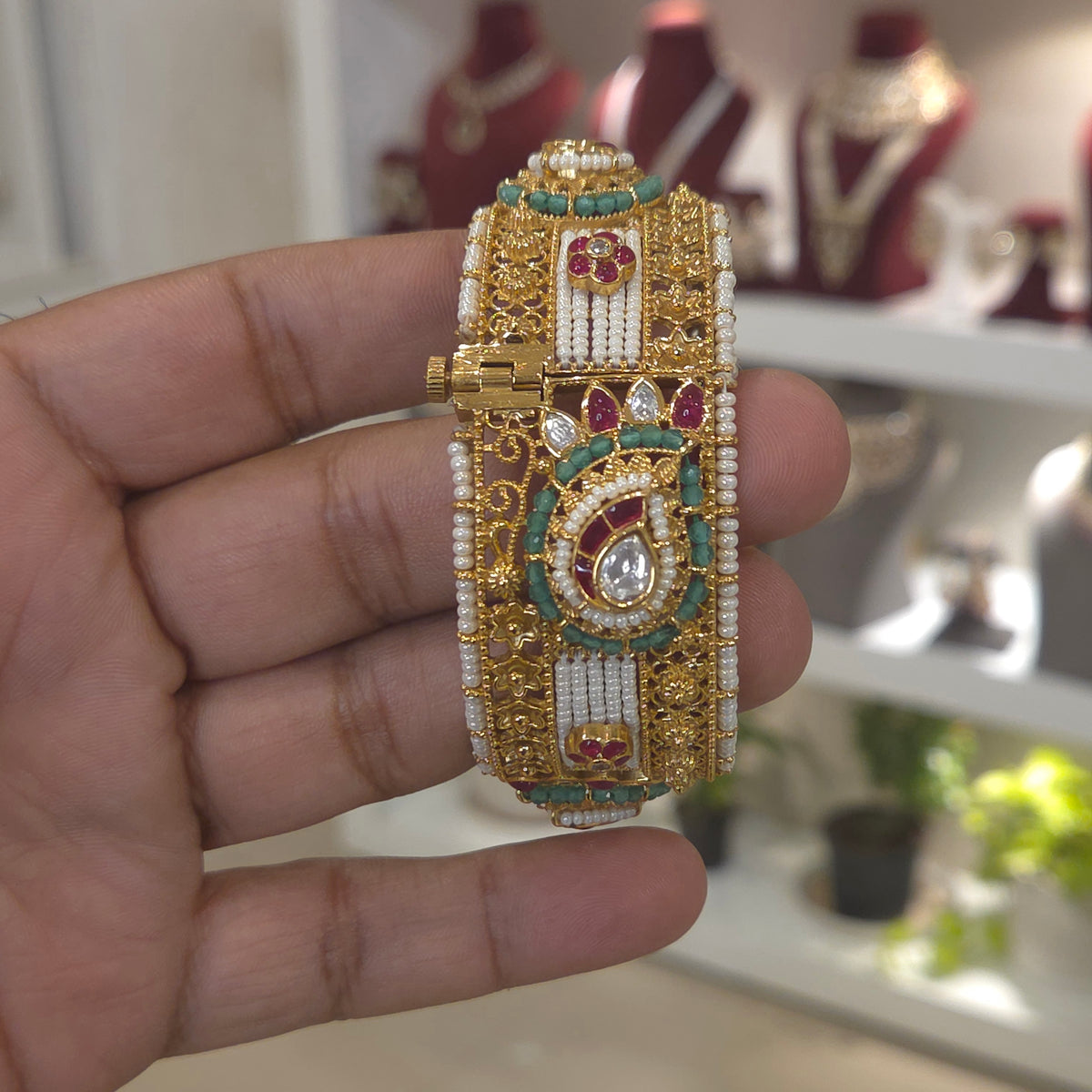 Minerali heritage bangles