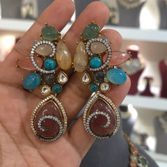 Maya designer neckline set