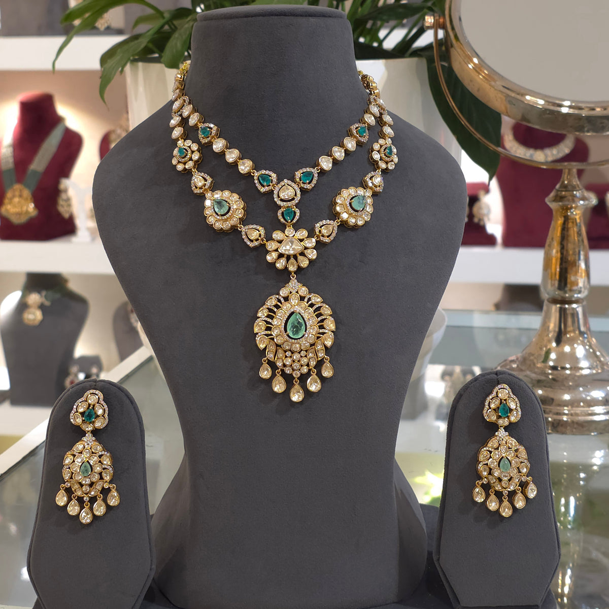 Kamya Moissanite polki set