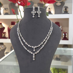 Suchitra A.D necklace set