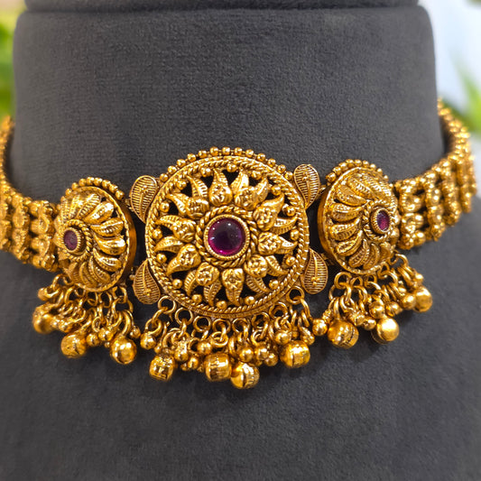 Suma Antique necklace set