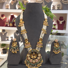 Mayura Antique gold set