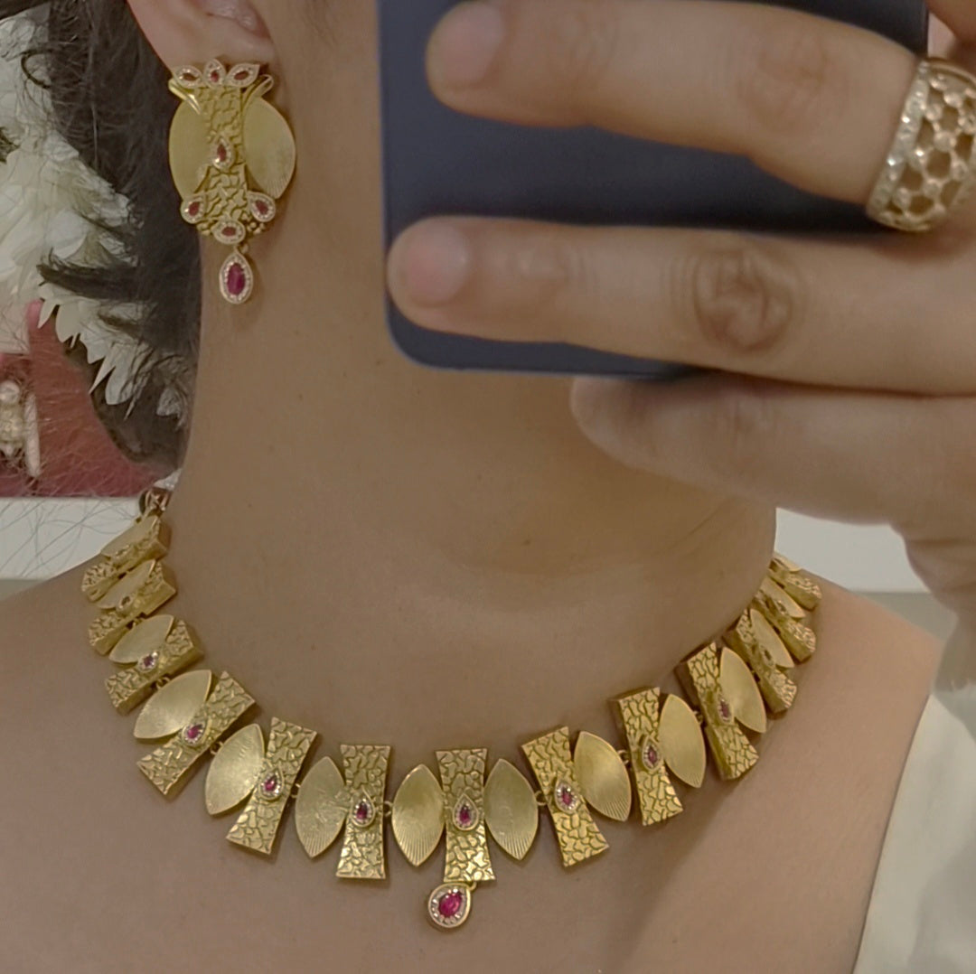 Kriti Antique necklace set