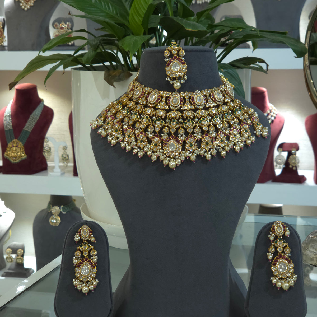 Lotus bridal necklace set