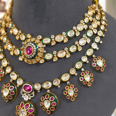 Rashi Silver Foil Polki necklace set