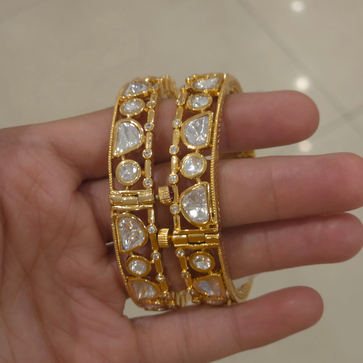 Diksha Kundan polki bangles