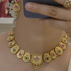 Mani Antique Necklece Set