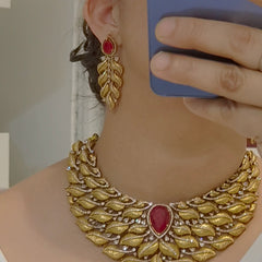 Ria antique golden ad set