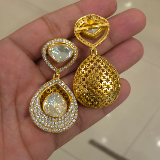 Bella moissanite poki earrings