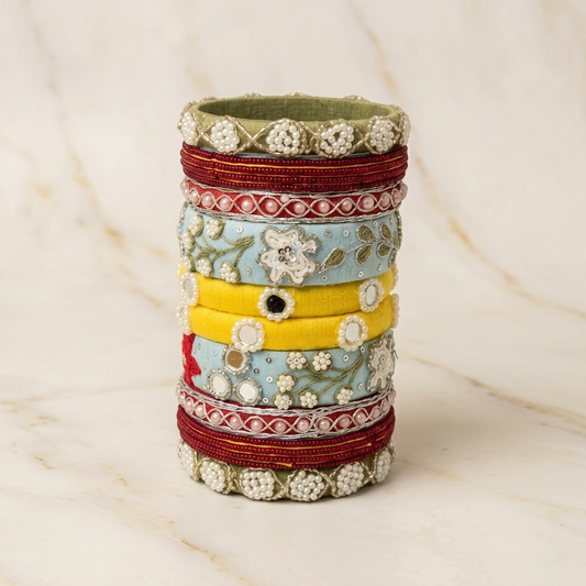 B22 2.6 handcrafted bangle