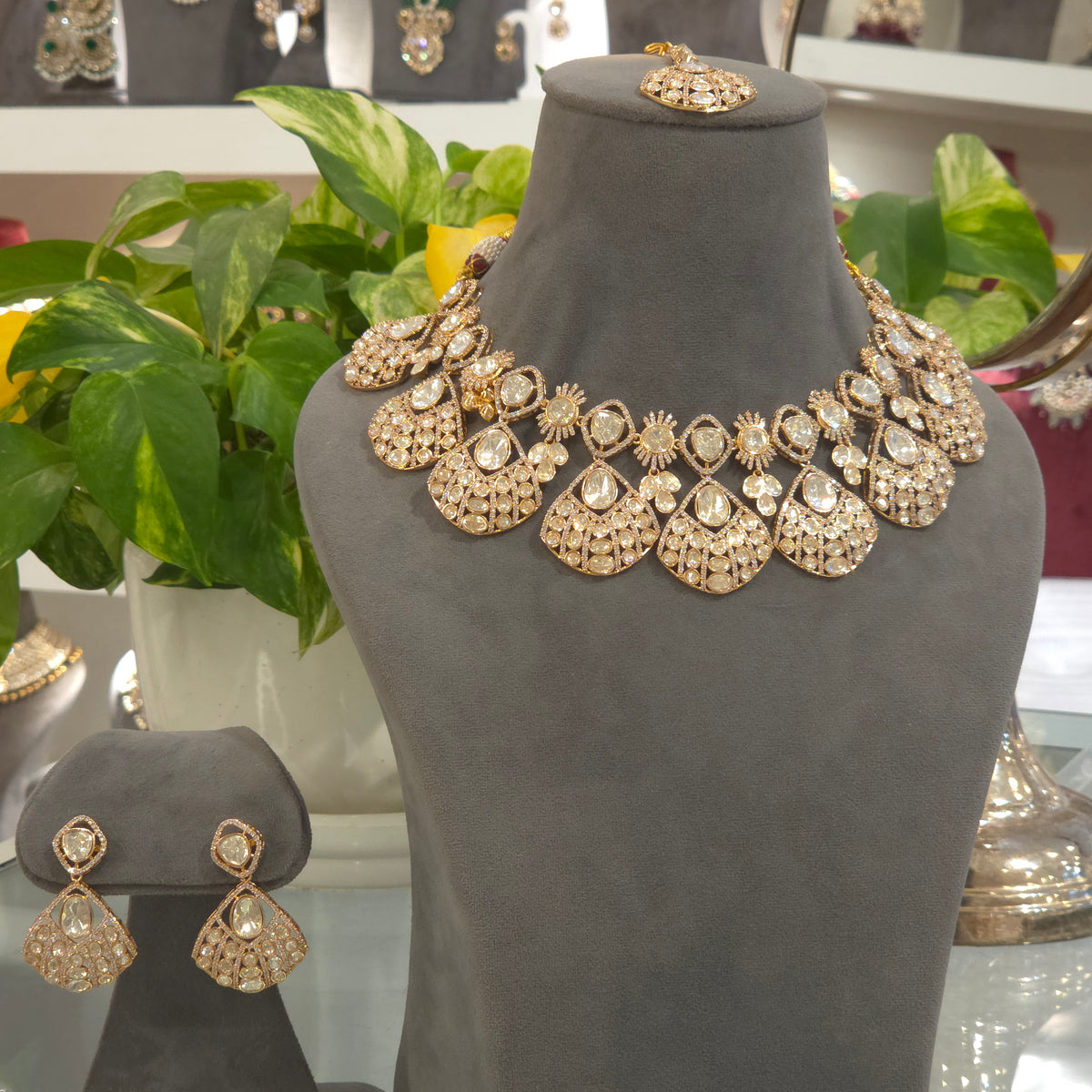 Noori moissanite polki set