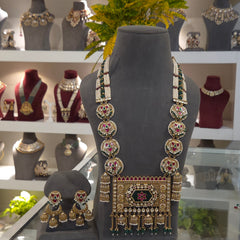 Nadia antique golden set