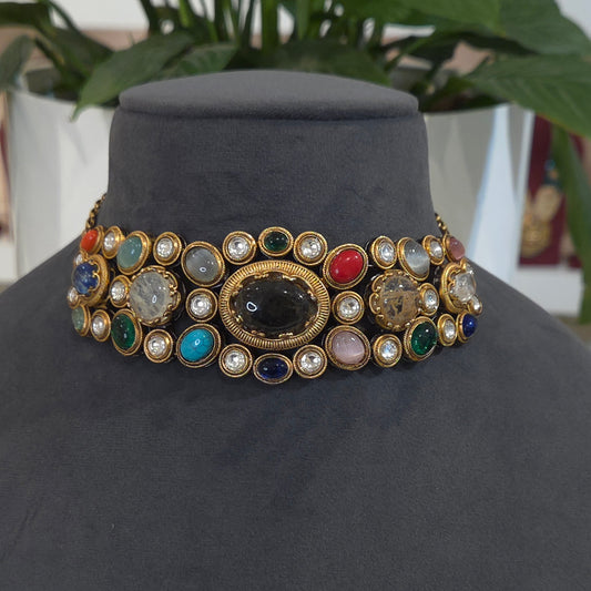 Sabyah designer choker set