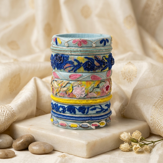 B23 2.6 handcrafted bangle
