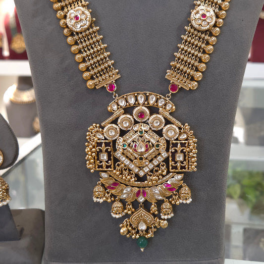 Beena antique golden long set