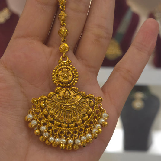 Anaya  Antique  Maangtikka (Copy)