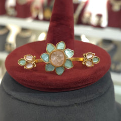 Nargis double finger ring