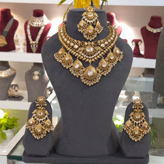 Vijaya antique gold polished set