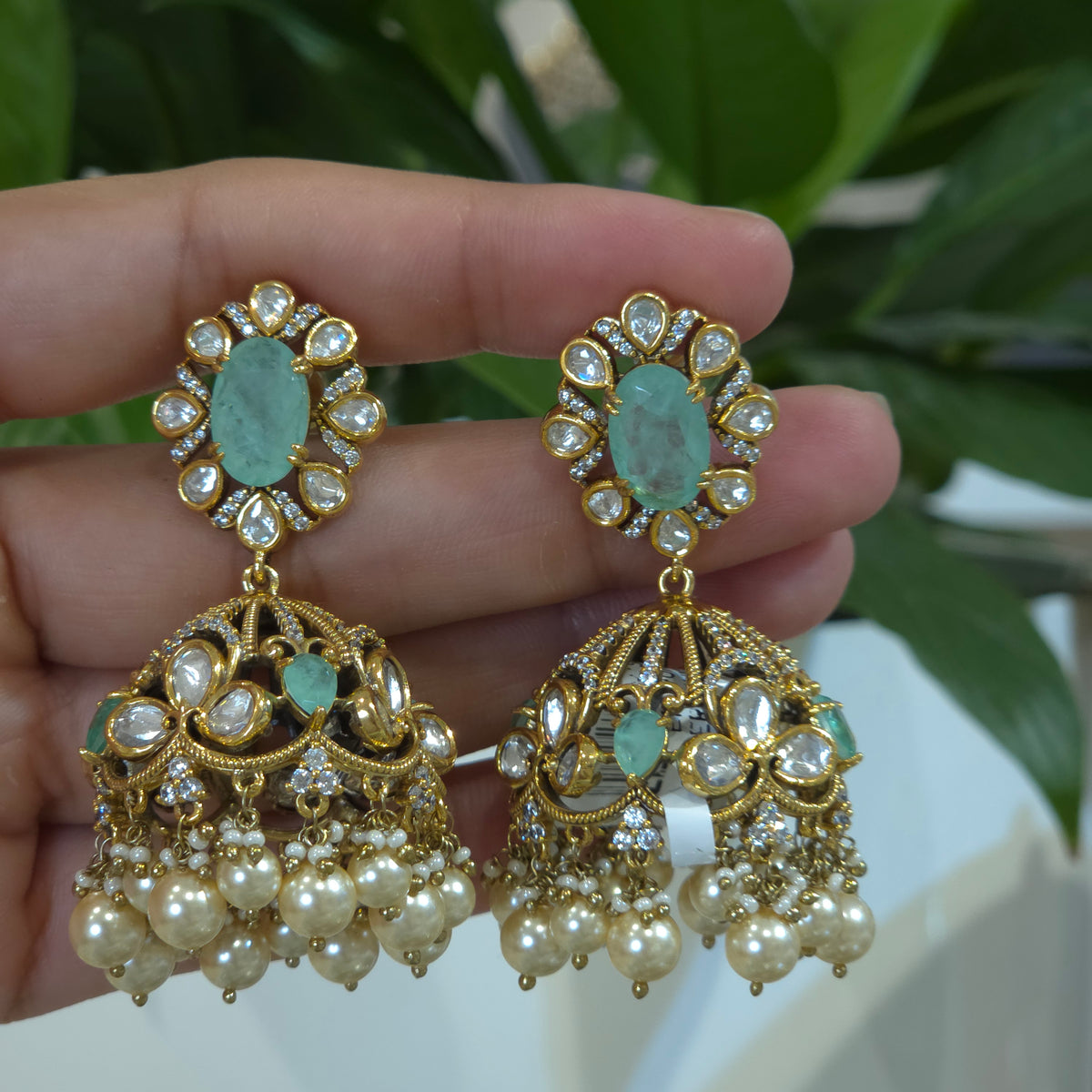 Kostuki polki jhumka