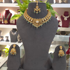 Nalini Antique gold set