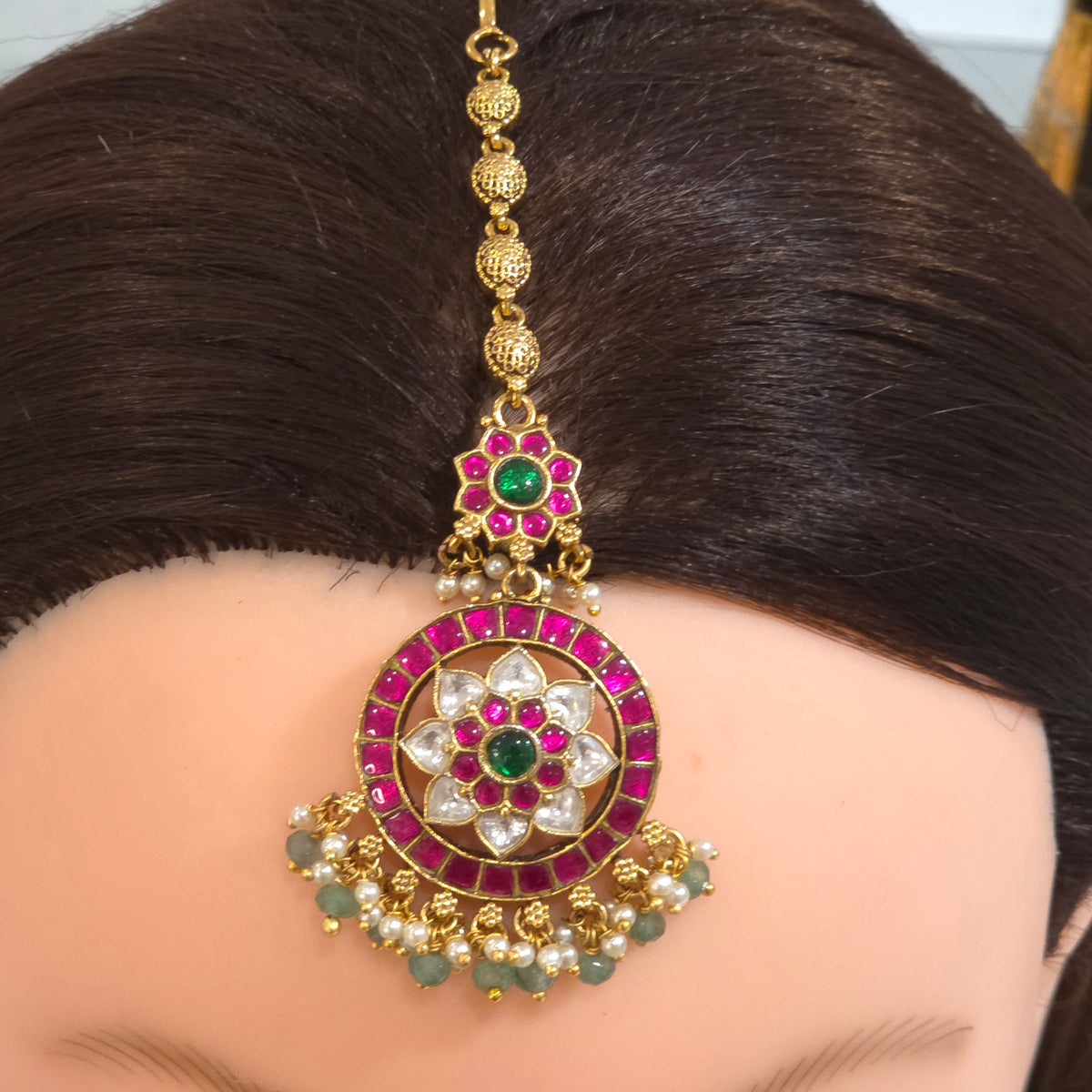 Arohi  Maangtikka