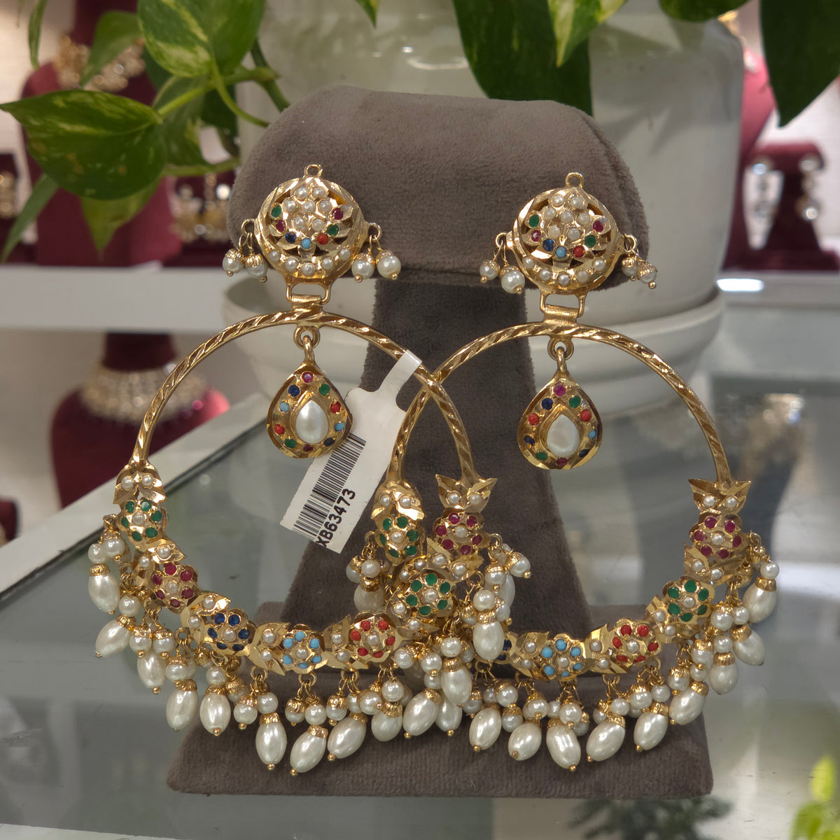 Meera Jadau earings